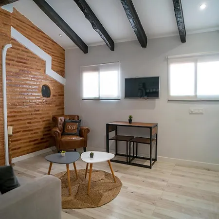 Atico Con Terraza Y Jacuzzi En El Centro