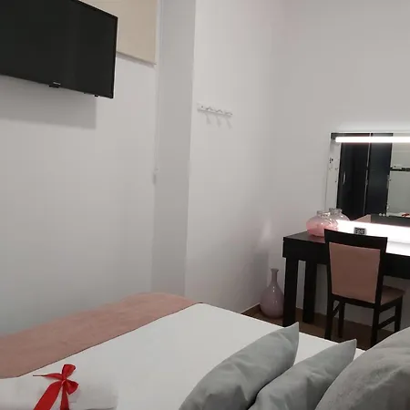 Rous - Solo Adultos Hotel *
