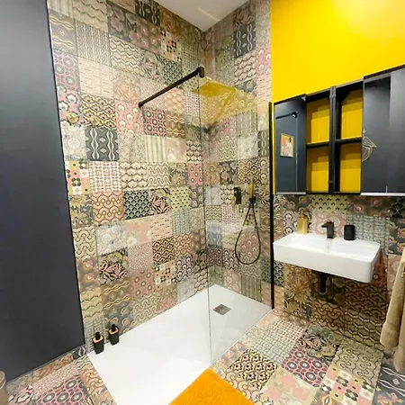 Ruzafa In アパート