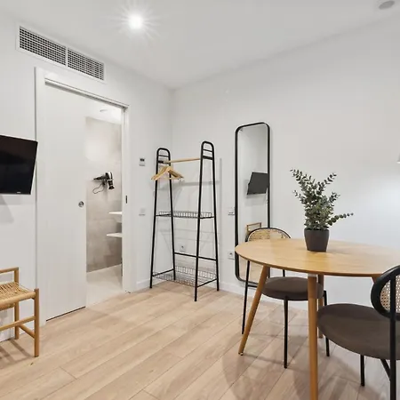 Limehome Carrer Del Pare Palau I Quer Appartement *