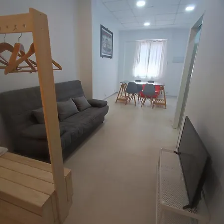 Apartment Red *