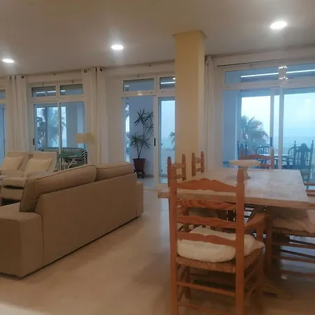 Marbet Family Beach 4 Pax * Valencia