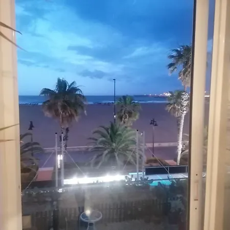 Marbet Family Beach 4 Pax * Valencia