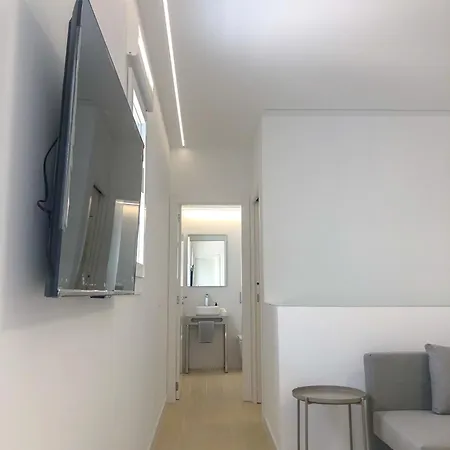 Casual Apartment *
