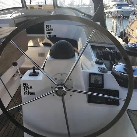 Velero Lujo, 4 Camarotes, 3 Banos, Marina *