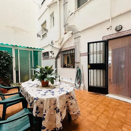 아파트 La Casa De Lili Acerca De Palacio De Musica *