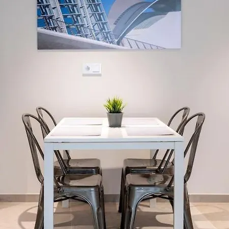 Apartament Portal De Ruzafa 4