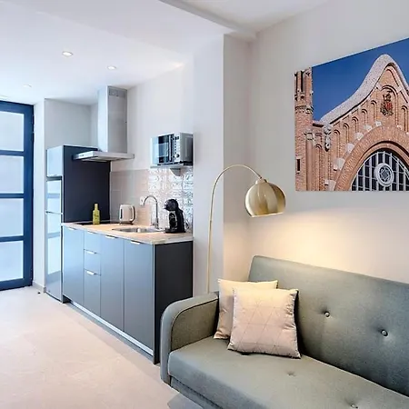 Portal De Ruzafa 1 *