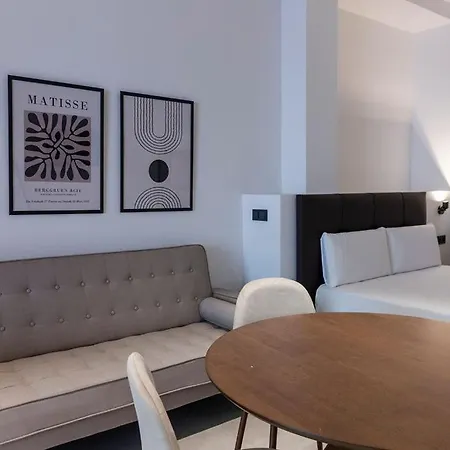 Vlc Host - Zapadores Apartman *