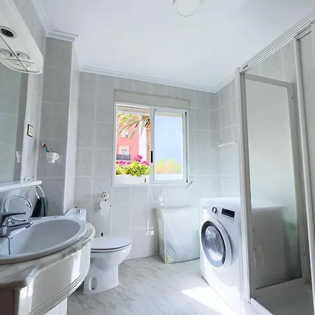 Valencia Homestay Rooms