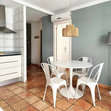 Flats Friends Nave Appartement