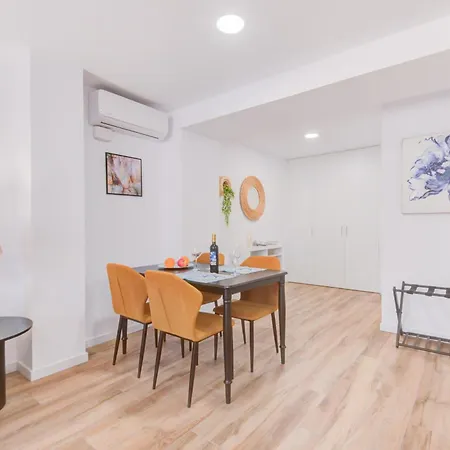 Daire Apartamento La Reina *