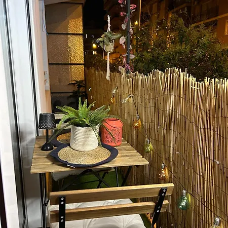 Habitacion Unica Y Familiar Homestay Valencia