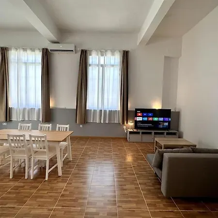 Benimaclet Industrial Apartment *