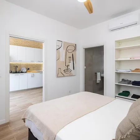 2 Habitaciones, 2 Banos Y Aire Acondicionado * ולנסיה