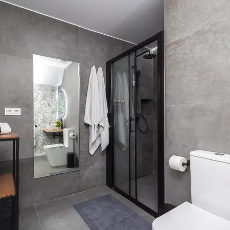 2 Habitaciones, 2 Banos Y Aire Acondicionado דירה *