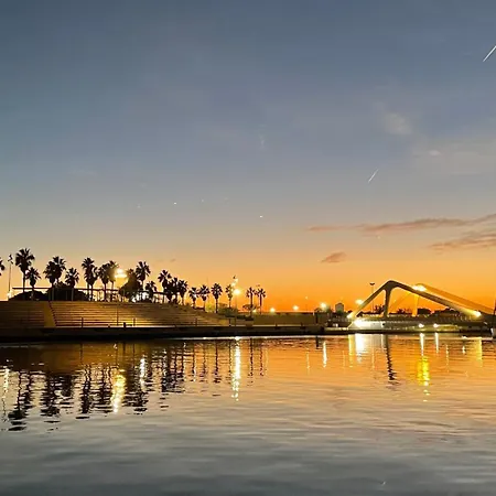 Πλωτό κατάλυμα Barco Playa *