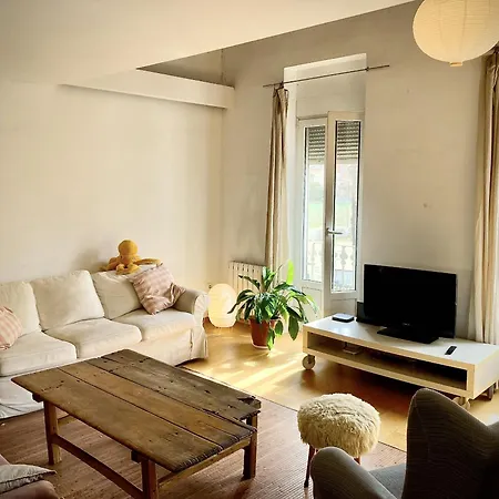 Vives Apartment *