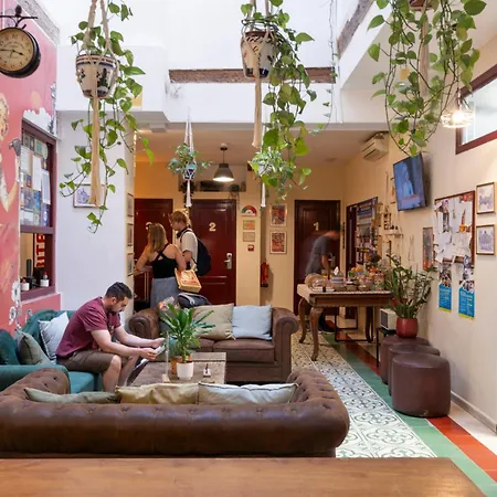 Hostel Youth By Feetup Valencia