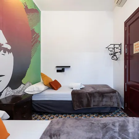 유스 바이 핏업 호스텔