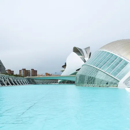 Familiar En Avenida Del Puerto