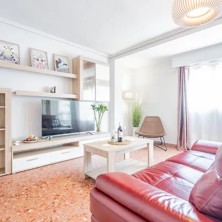 Familiar En Avenida Del Puerto Apartamento