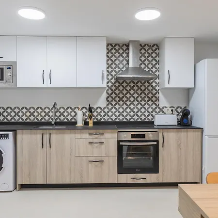 Amplio Cerca Centro Historico Y Turia 5pax 2 Bath * Valensiya