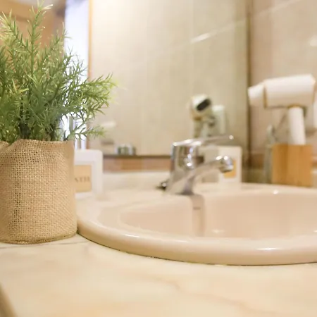 Lovely Near The & Of Arts And Sciences 公寓 *