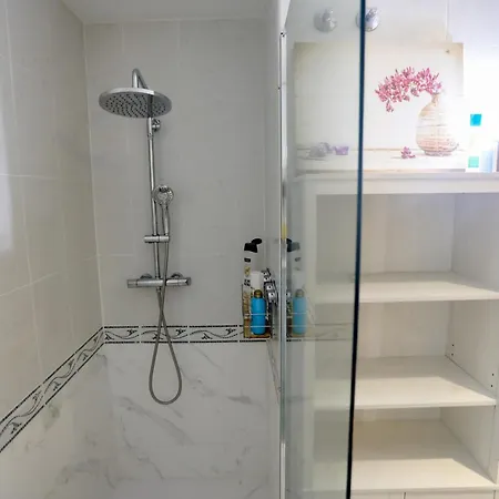 Lovely Near The & Of Arts And Sciences شقة