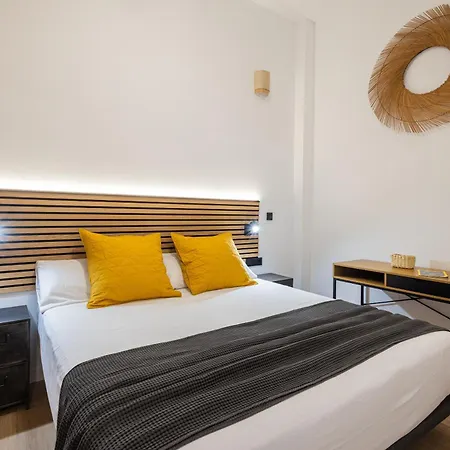 Florit Flats - The Blasco Ibanez Apartman Valencia