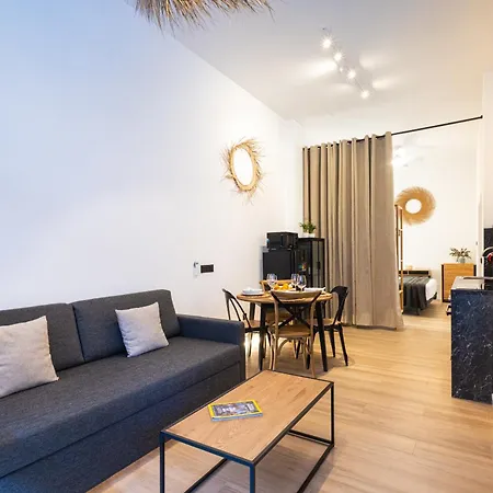 Florit Flats - The Blasco Ibanez Apartman