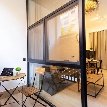 Florit Flats - The Blasco Ibanez Apartment