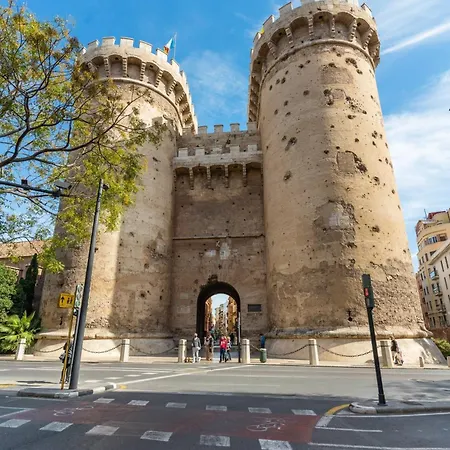 Apartment Botanical Gardens Apartment By Invalencia *