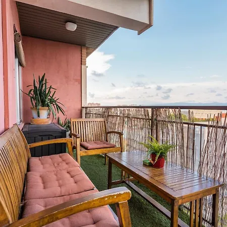 Skyline Gardens Penthouse *