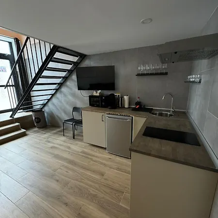 Nou Benicalap Luxury Apart فندق