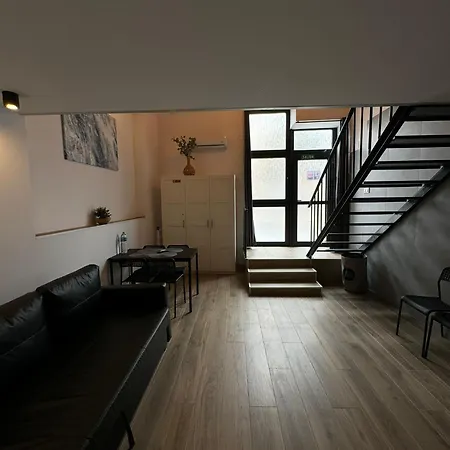 Nou Benicalap Luxury Apart Valensiya