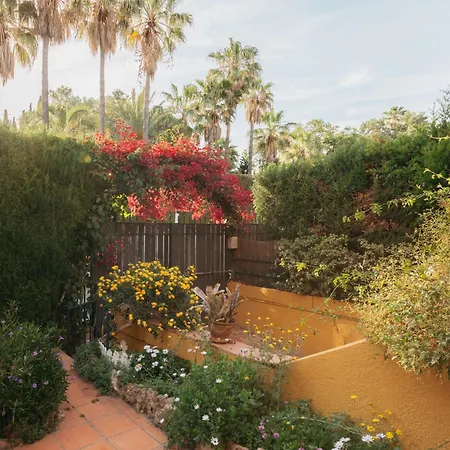 Chalet, Rodeada De Naturaleza Piscina A Doce Klm De Y 7 Del Aeropuerto Casa de Férias