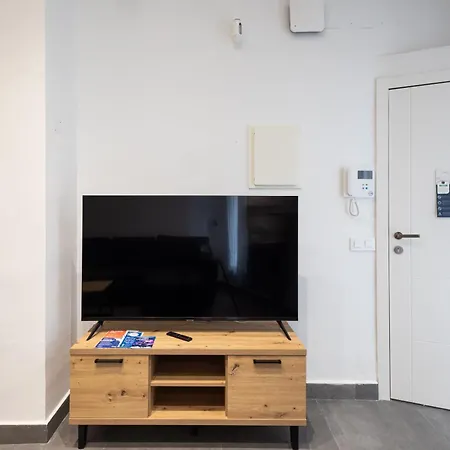 Florit Flats - The Patraix فالنسيا