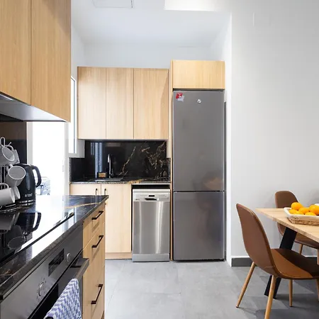Florit Flats - Urban Nest - Ac & Wifi - 10 Min Center *