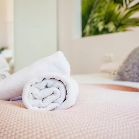 Апартаменты Modern Flat By Mercado In Ciutat Vella *