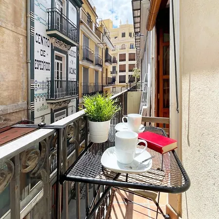 Modern Flat By Mercado In Ciutat Vella * Валенсия