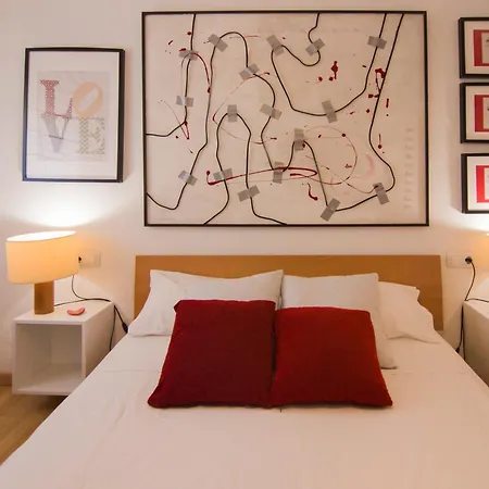 Luminoso. Comodo. Acogedor. Wifi. Junto A Ave