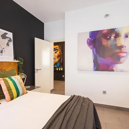 Florit Flats - Stylish 2 Bedroom Ac Wifi Terrace Attic In Center Apartamento *