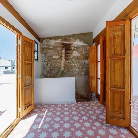 Artisan Haven: El Cabanyal Oasis Сasa de vacaciones Valencia