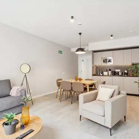 Apartment Limehome Calle De Cadiz *
