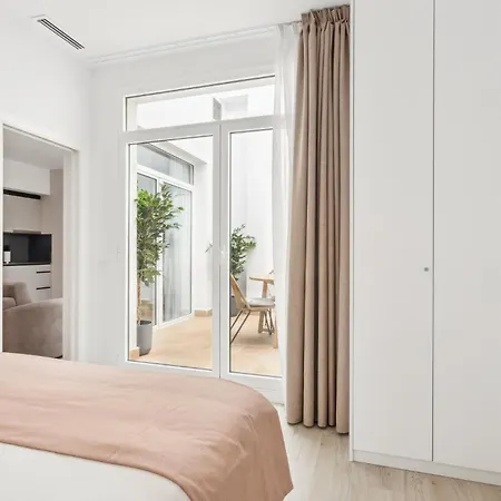 Limehome Calle De Cadiz ולנסיה
