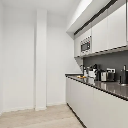 Apartment Limehome Calle De Cadiz