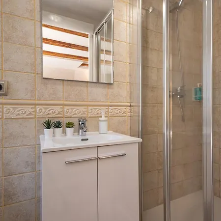 Florit Flats - Cozy Wifi Ac Loft In The Heart Of Ruzafa Valencia