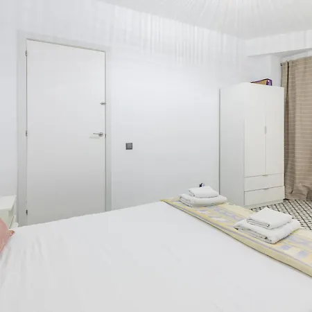 Mediterraneo By Neohotels-centro 8 Min By Metro Daire Valensiya