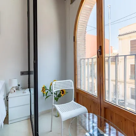 Grand Villa Valencia - 8 min to Center by Metro